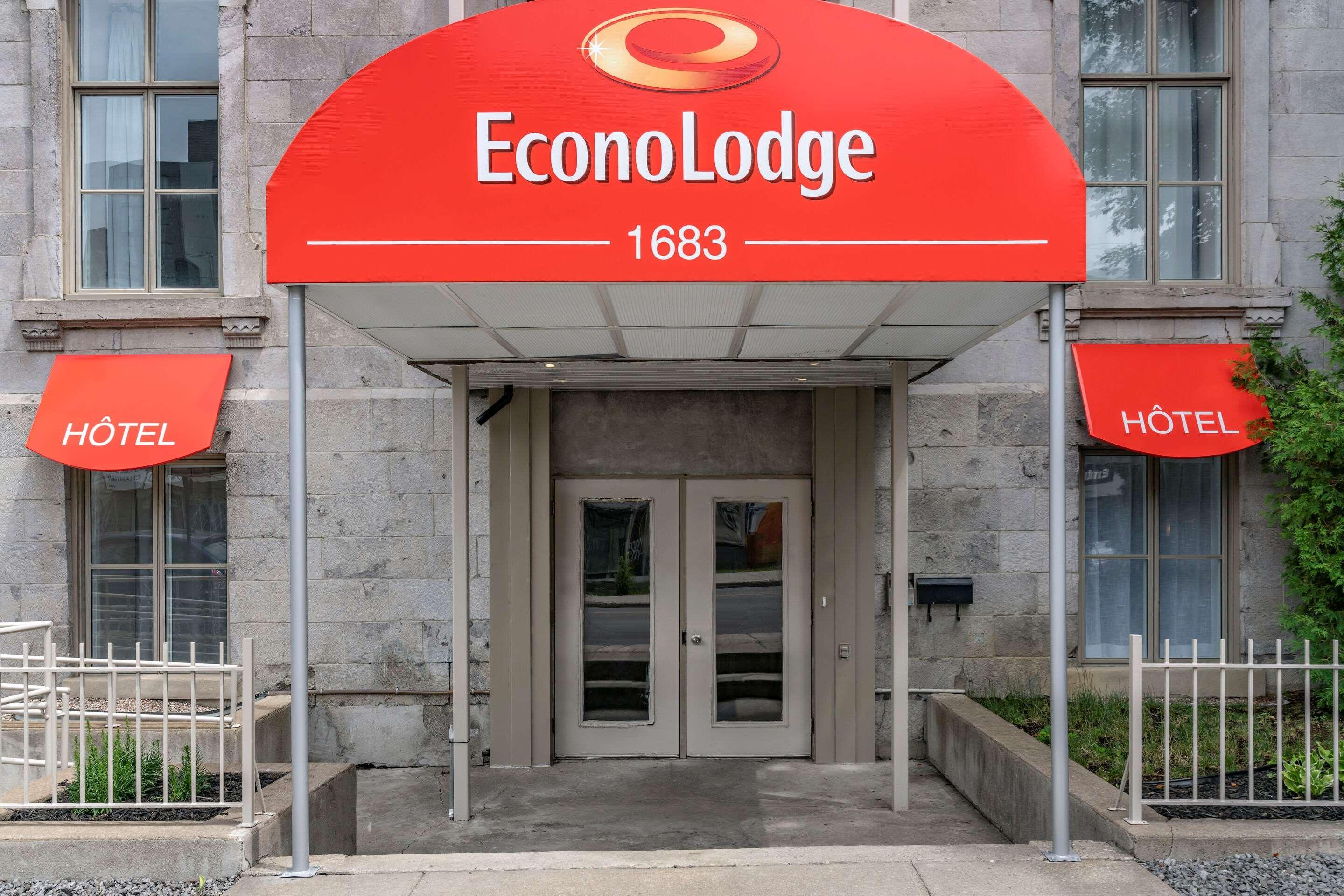 Econo Lodge Montréal Buitenkant foto